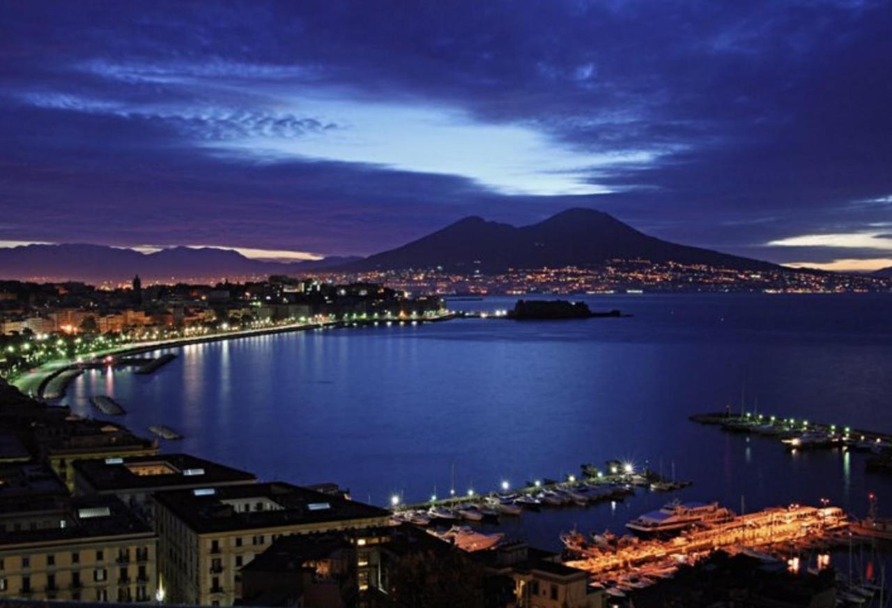 House Relax Bella Napoli Nápoles Exterior foto